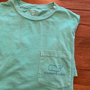Vineyard vines light green pocket s/s